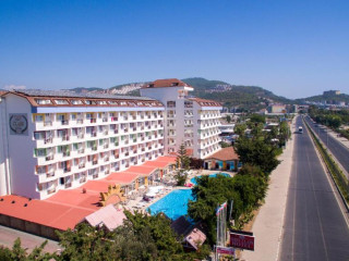 First Class Hotel