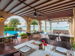 FISHERMAN WAY BEACH VILLA