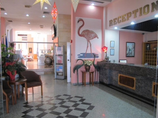 Flamingo Beach Hotel