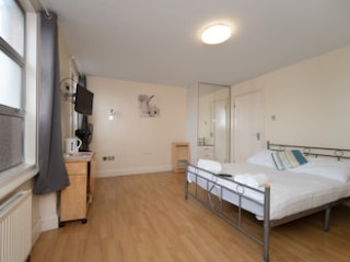 FLEXISTAY APARTHOTEL TOOTING