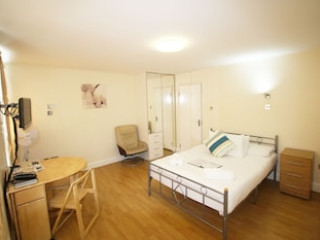 FLEXISTAY APARTHOTEL TOOTING