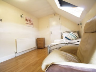 FLEXISTAY APARTHOTEL TOOTING