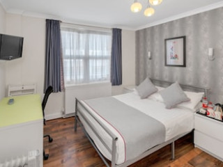 FLEXISTAY TULSI APARTHOTEL