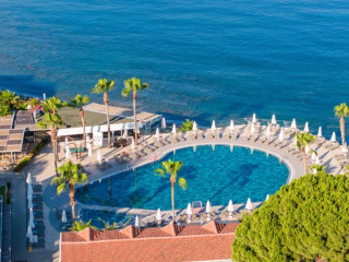 FLORA GARDEN BEACH HOTEL (+16)