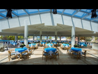 BOHEMIAN GARDEN HOTEL