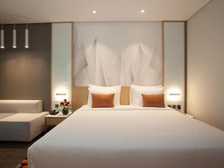 Flora Inn Hotel