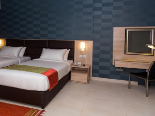 Florida Square Hotel