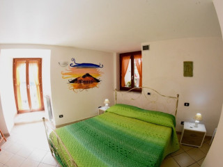 FONSECA NAPLES