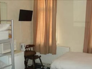 FOREST GATE (SHARED FACILITIES)