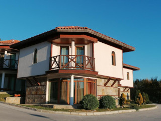 FORTUNA BEACH HOTEL