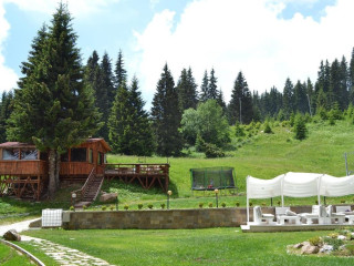 Forest Nook Aparthotel