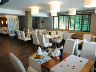 Forest Nook Villas
