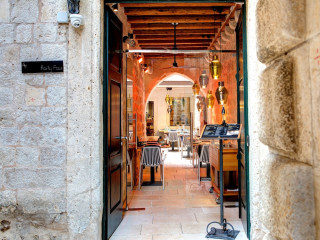 Forty Four Guest House