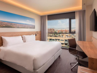 Four Points by Sheraton Barcelona Diagonal