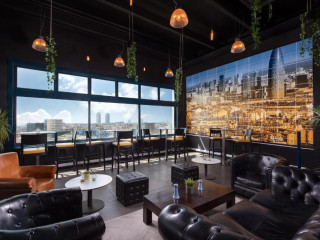 Four Points by Sheraton Barcelona Diagonal