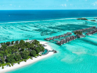 Four Seasons at Kuda Huraa Resort Maldives