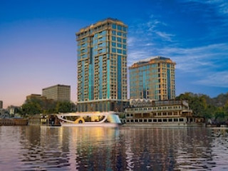 FOUR SEASONS FIRST RESIDENCE