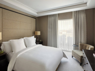 Four Seasons Hotel London at Tower Bridge