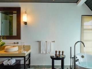 FOREST PARK HOTEL