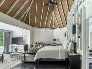 Four Seasons Resort Maldives at Kuda Huraa