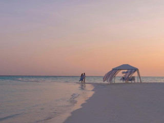 Four Seasons Resort Maldives at Landaa Giraavaru