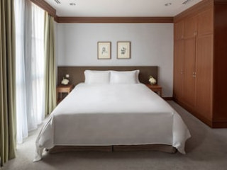 FRASER PLACE ROBERTSON WALK