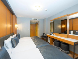 Freya Luxury Hotel