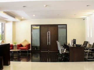 FURAMAXCLUSIVE SATHORN (SHA)