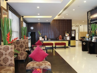 FURAMAXCLUSIVE SUKHUMVIT (SHA)