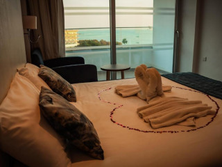 Gaia Sun N Blue Hotel
