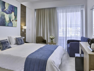 Gaia Sun N Blue Hotel