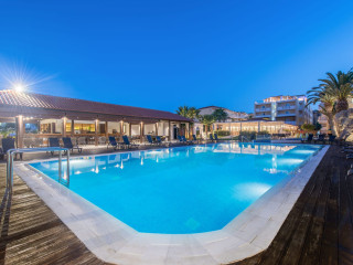 Galaxy Beach Resort, BW Premier Collection