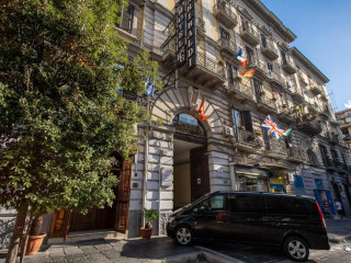 Garibaldi Suite