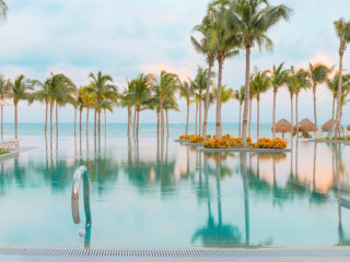 Garza Blanca Resort & Spa