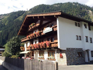 Gastehaus Larchenheim - Mayrhofen