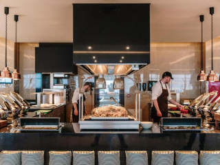 Gennadi Grand Resort