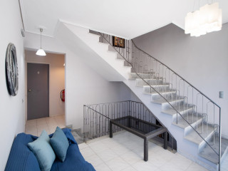 George House Apartments & Villa
