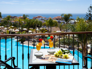 ELENA HOTEL