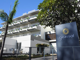 Girassol Hotel