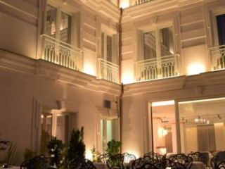 Giulia Albérgo Hotel