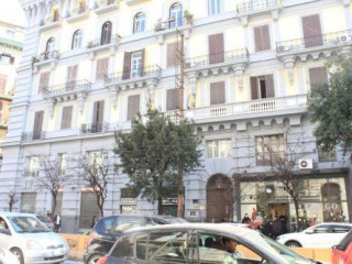 Giuly Suites & Rooms