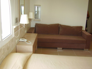 GLAROS BEACH