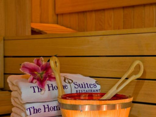 GLK Premier The Home Suites And Spa