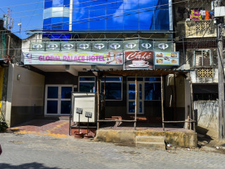 Global Palace Hotel