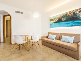 Globales Apartotel Bouganvilla