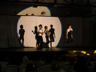 GLOBALES BOUNGANVILLA