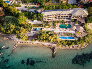 Gloria Maris Hotel Suites and Villas - Adults Only