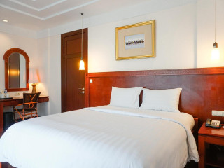 GLOW Mira Karon Beach