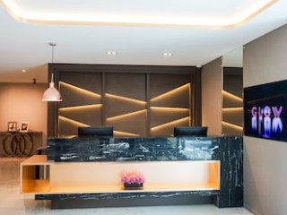 GLOW SUKHUMVIT 5 BY CENTROPOLIS (SHA)