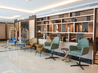 GLOW SUKHUMVIT 5 BY CENTROPOLIS (SHA)